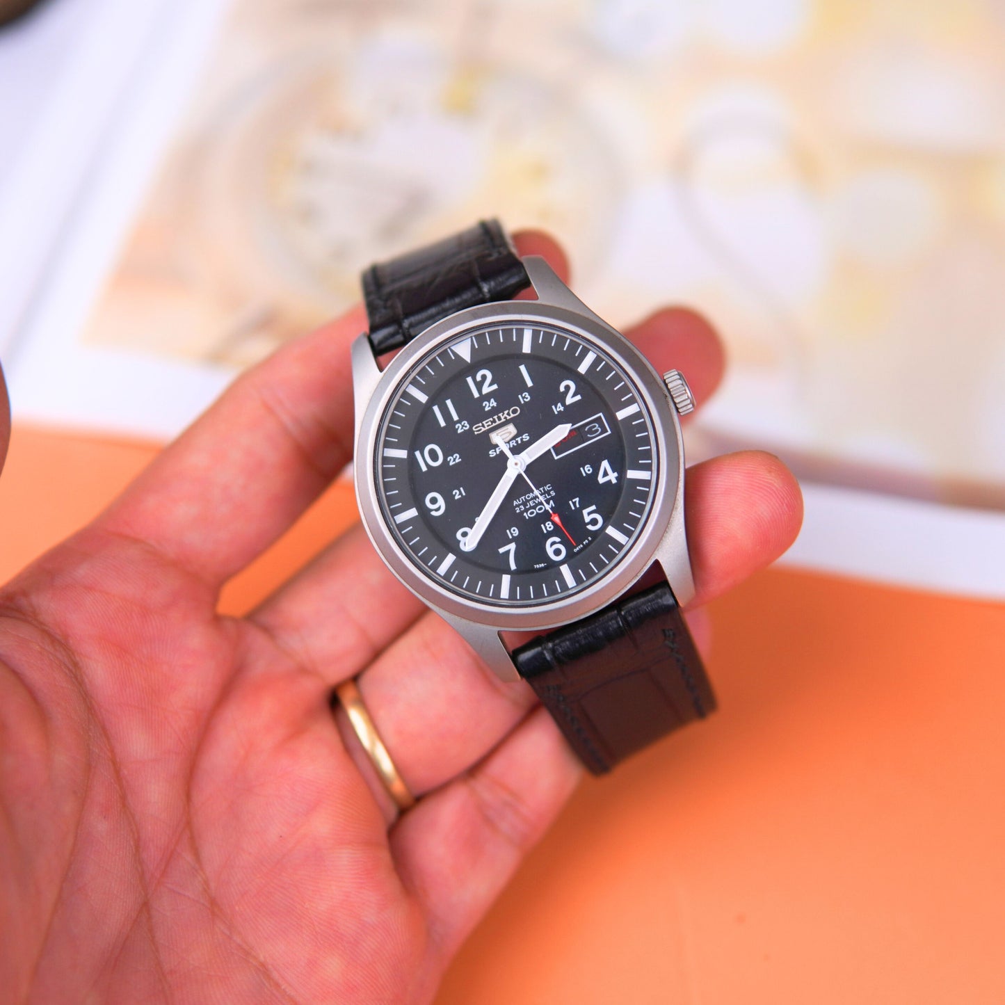 Black And Brown Alligator Beautiful grain Leather Watch Strap: Hublot Style