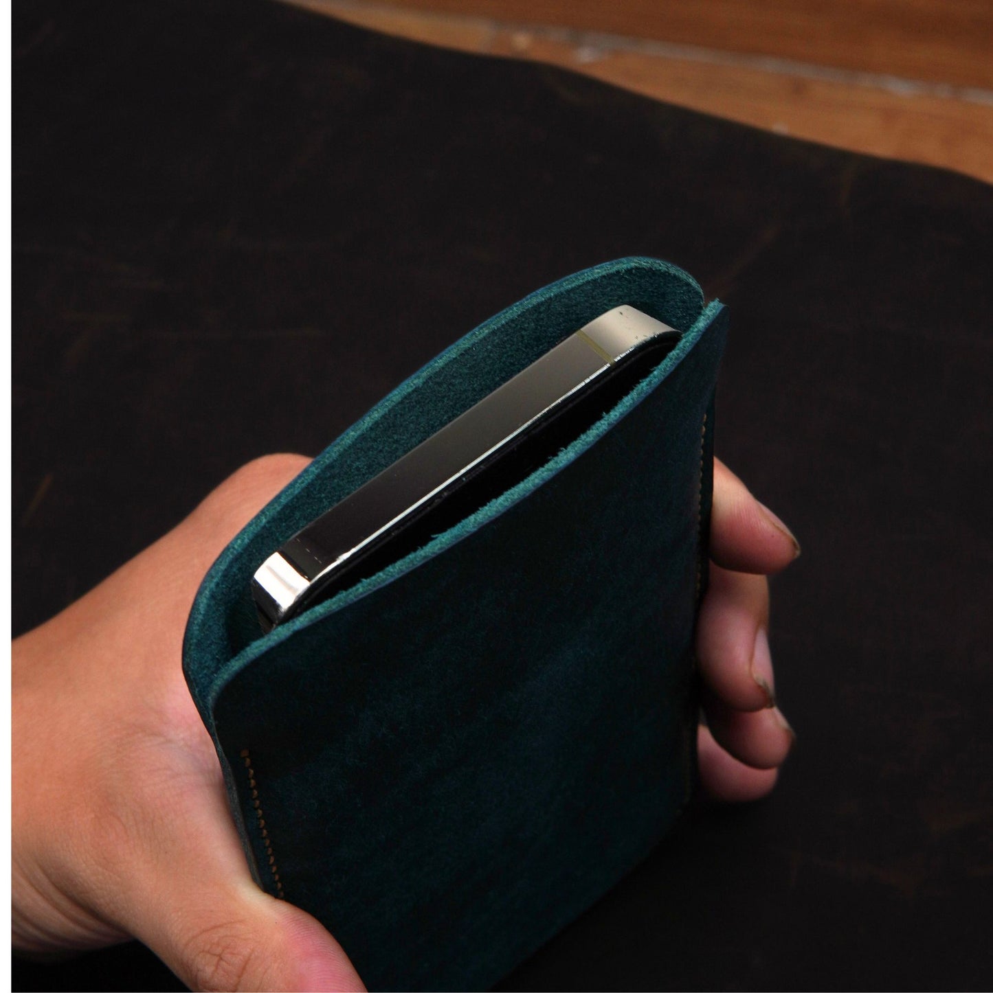 Leather iPhone case sleeve wallet/ iPhone 17 16 15 14 13 12 11 Pro Max sleeve / iPhone Air case sleeve wallet Pueblo