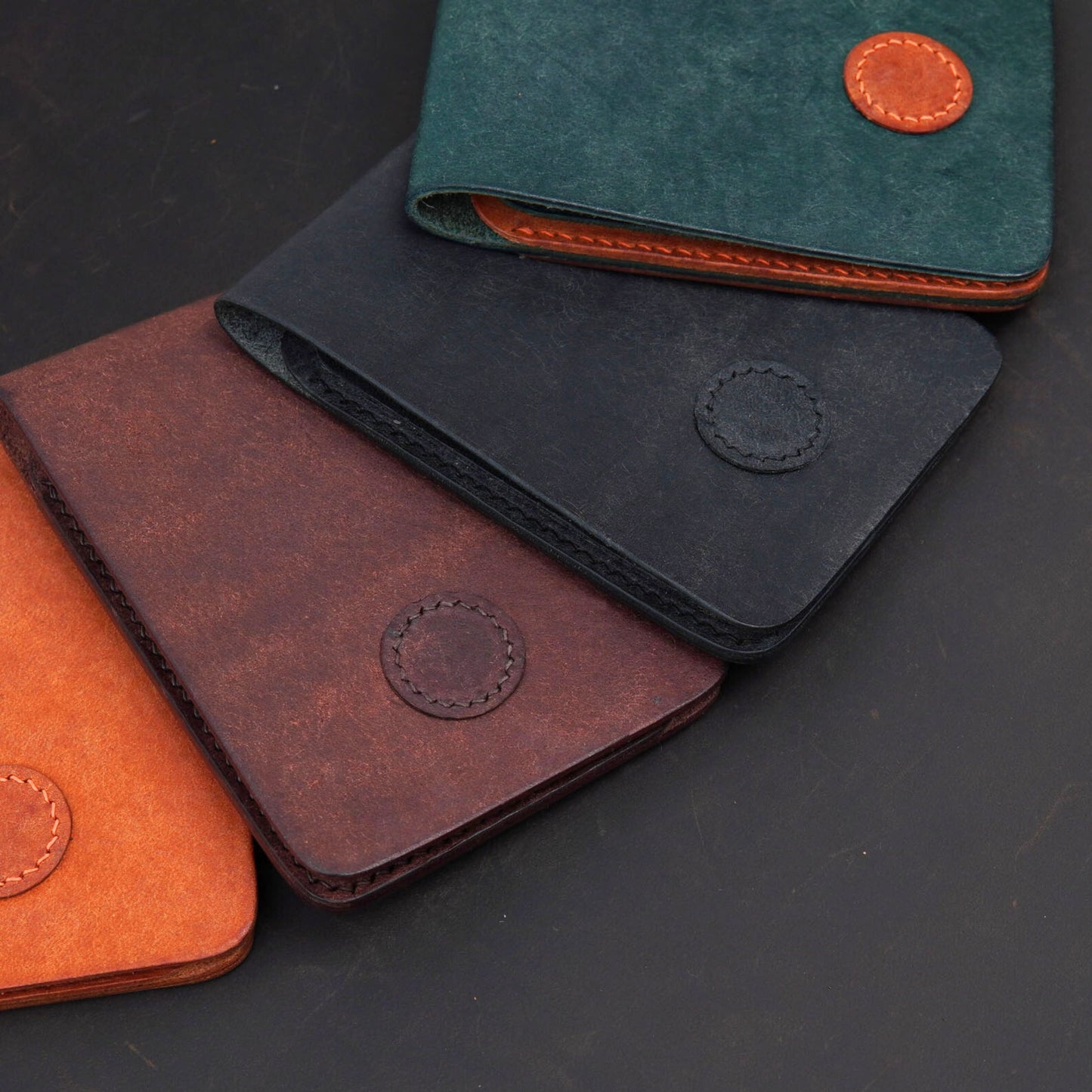 Pueblo Leather Wallet, Handmade Full Grain Leather Wallet: Minimalist Card Holder,Magnetic minimal wallet